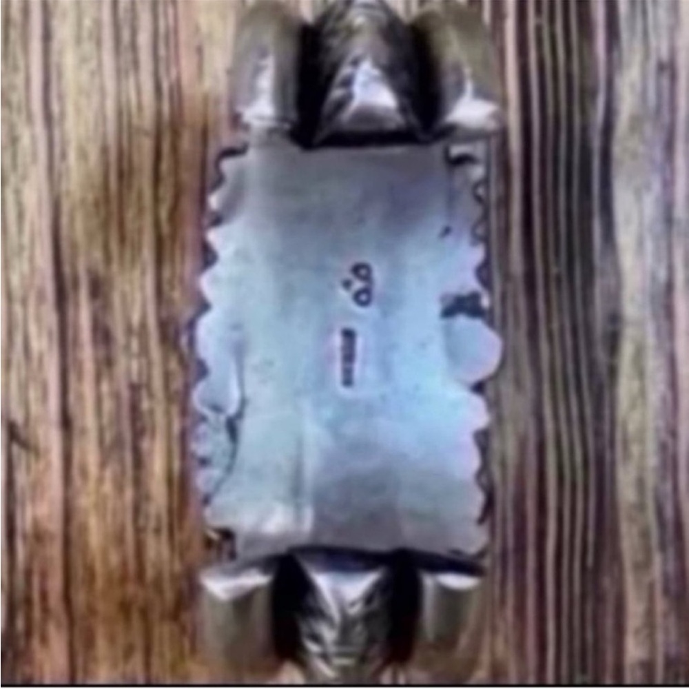 Vintage Heavy Solid Sterling Silver Cuff Bracelet - image 7